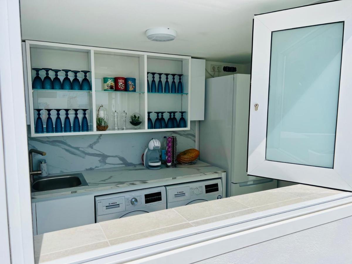 Amber Apartments - Sunny Studio 모로델제블 외부 사진
